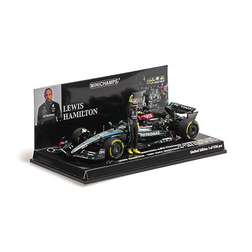 Mercedes Amg W15 Lewis Hamilton Last Race Mercedes Abu Dhabi GP 2024 with Figurine DS Modellismo Mercedes Amg W15 Lewis Hamilton Last Race Mercedes Abu Dhabi GP 2024 with Figurine