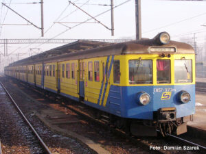 Automotrice Elettrica EN 57 PKP SKM scala H0
