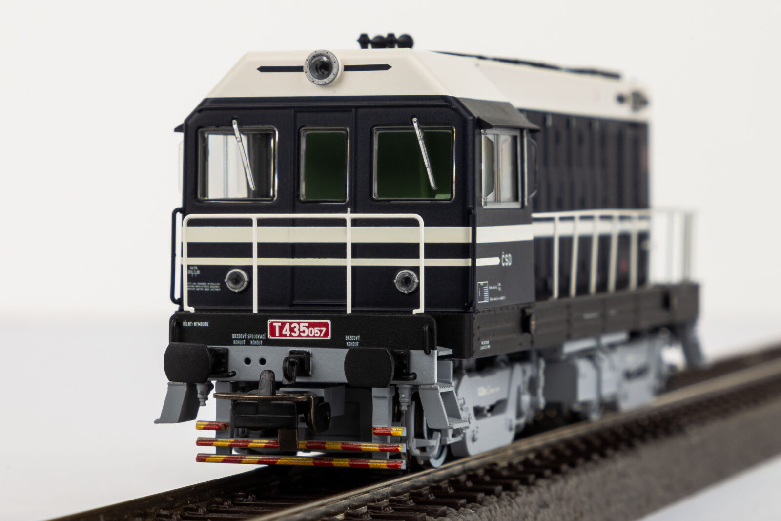 Locomotiva Diesel T435 Blu ČSD Epoca III Scala H0 DS Modellismo Locomotiva Diesel T435 Blu ČSD scala H0