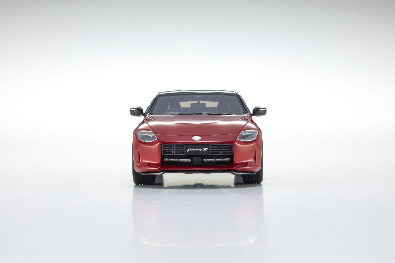 Nissan Fairlady Z - LIMITED EDITION DS Modellismo Nissan Fairlady Z LIMITED scala 1:43 Kyosho