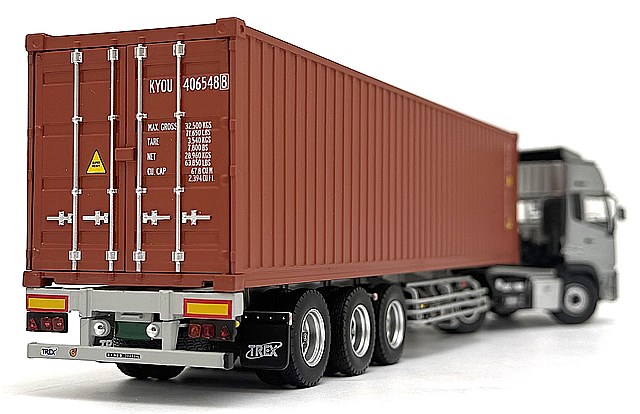 UD Quon Container Trailer DS Modellismo UD Quon Container Trailer scala 1:43 Kyosho
