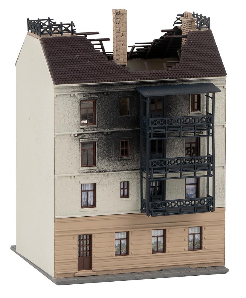 Casa in fiamme Scala N DS Modellismo Casa in fiamme scala N Faller