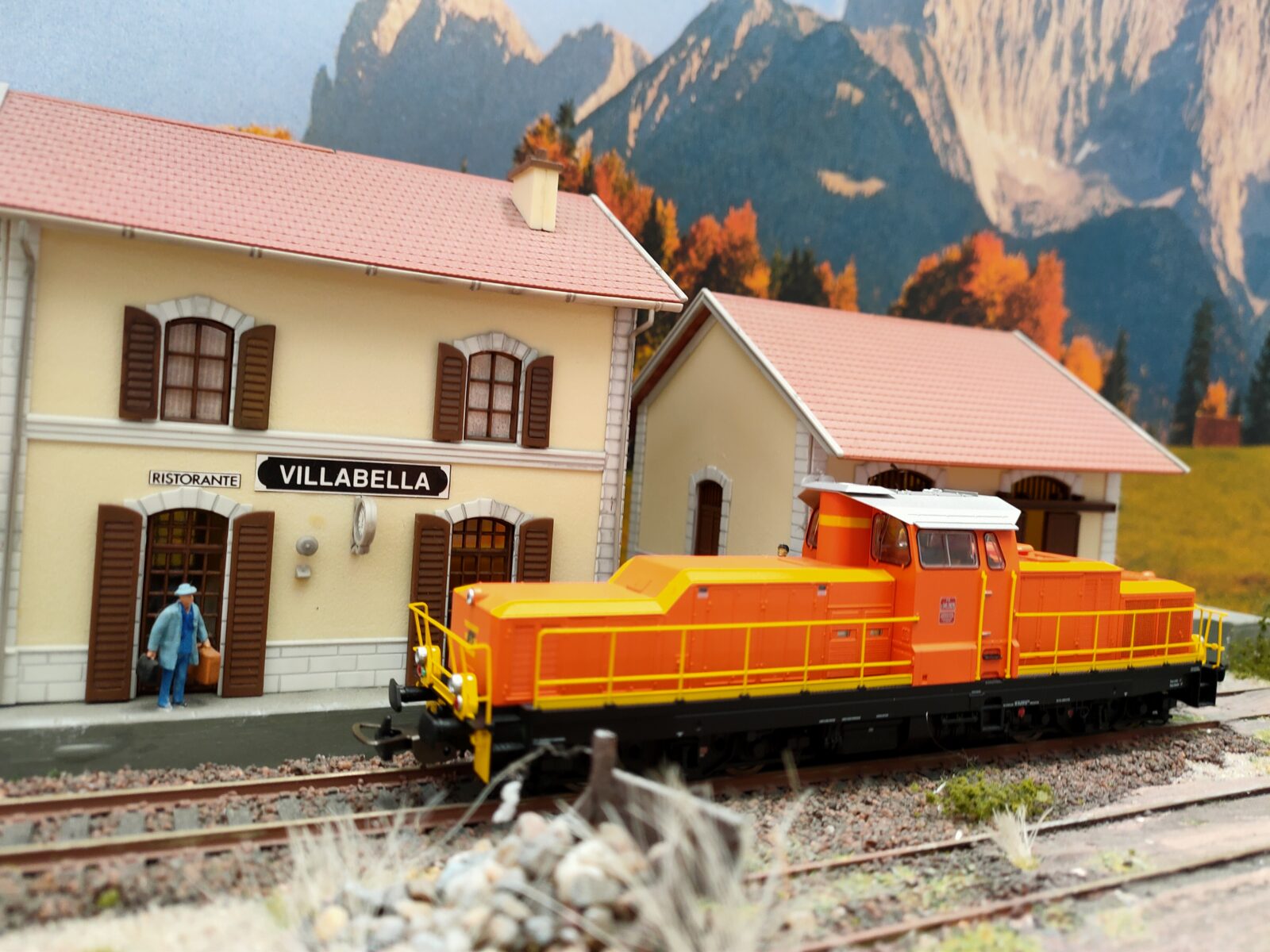 Locomotiva Diesel D.145.2029 FS Epoca IV Scala H0 DS Modellismo Locomotiva Diesel D.145.2029 FS scala H0