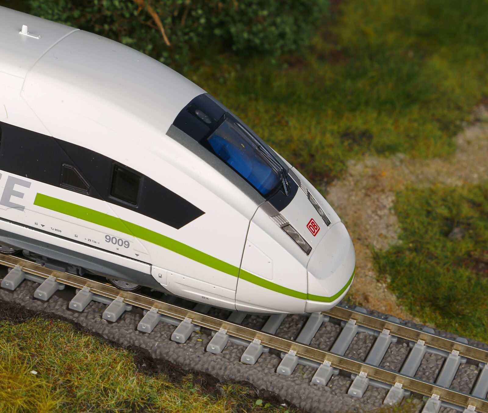 Elettrotreno Gruppo 412 4tlg. ICE 4 DB AG Protettori del clima Epoca VI Scala H0 DS Modellismo Elettrotreno Gruppo 412 4tlg. ICE 4 scala H0