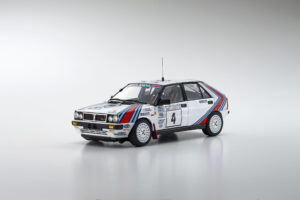 Lancia Delta HF 4WD 1000 Laghi scala 1:18
