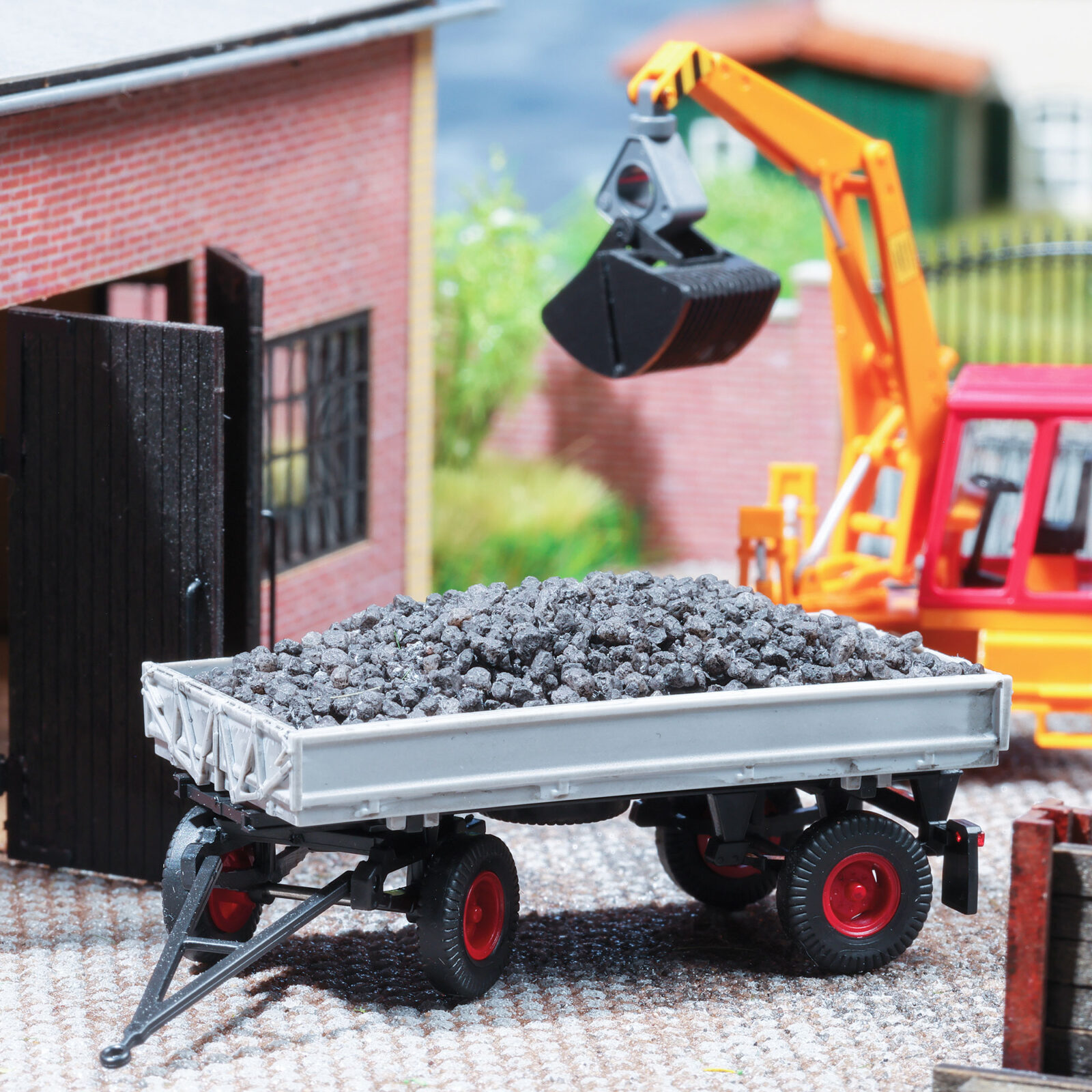 Silo per Carbone / Rimorchio Scala H0 DS Modellismo Silo per Carbone / Rimorchio scala H0 Busch