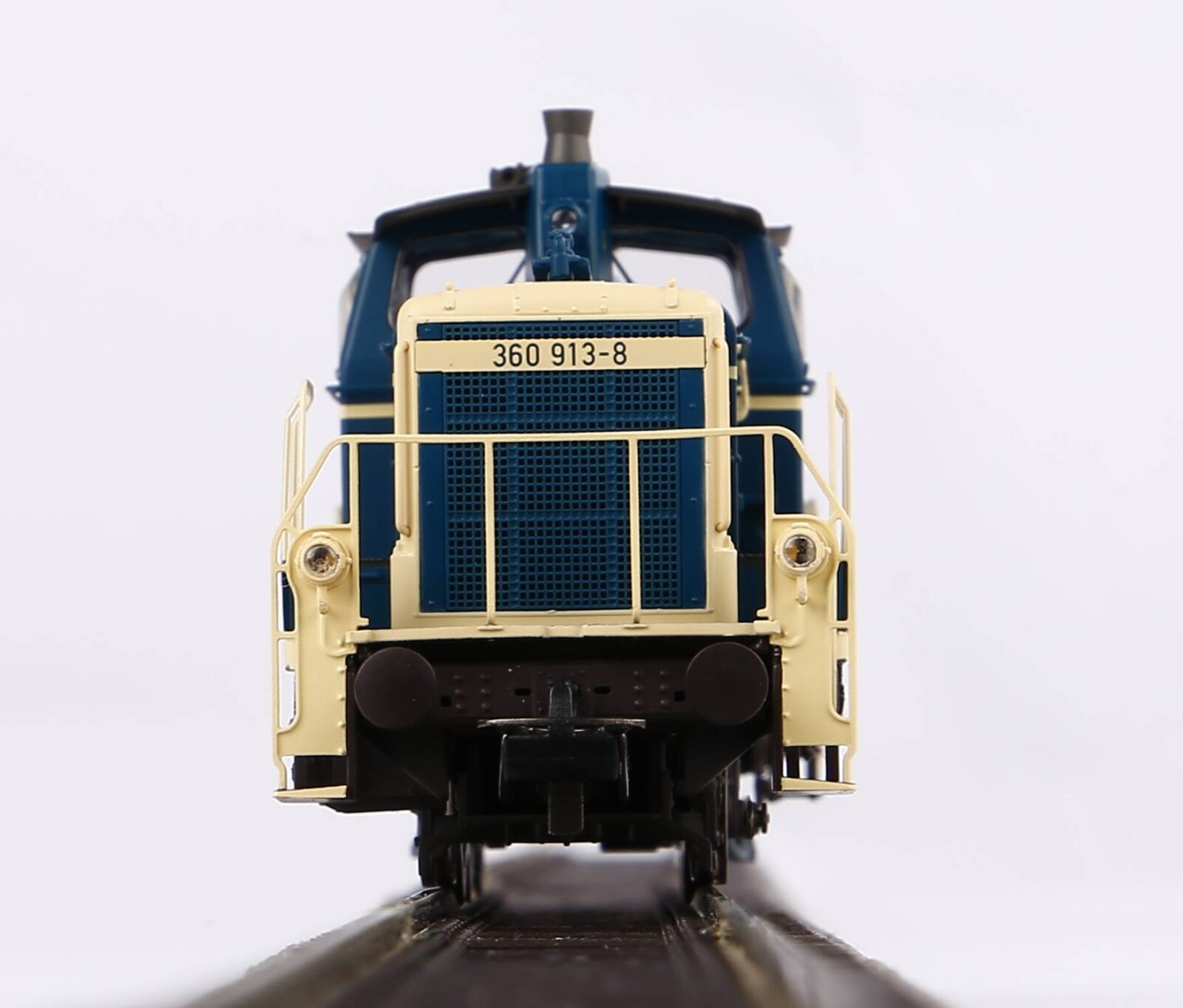 Locomotiva Diesel/Sound BR 360 DB AG Epoca V incl. sound decoder compatibile mfx Scala H0 DS Modellismo Locomotiva Diesel/Sound BR 360 DB scala H0