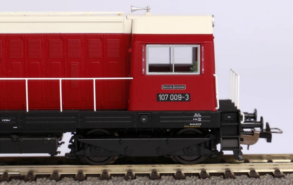 Locomotiva Diesel Gruppo 107 DR Epoca IV Scala H0 DS Modellismo Locomotiva Diesel Gruppo 107 DR scala H0