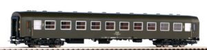 Carrozza Passeggeri 111A PKP V scala H0 Piko