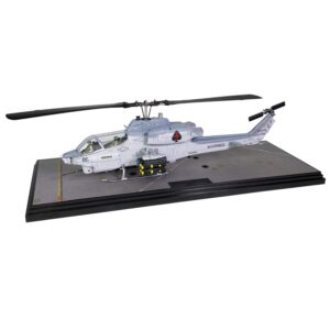 Bell AH-1W Whisky Cobra scala 1:48