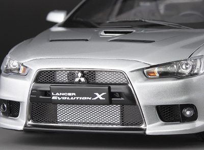 Mitsubishi Lancer Evolution X DS Modellismo Mitsubishi Lancer Evolution X scala 1:18