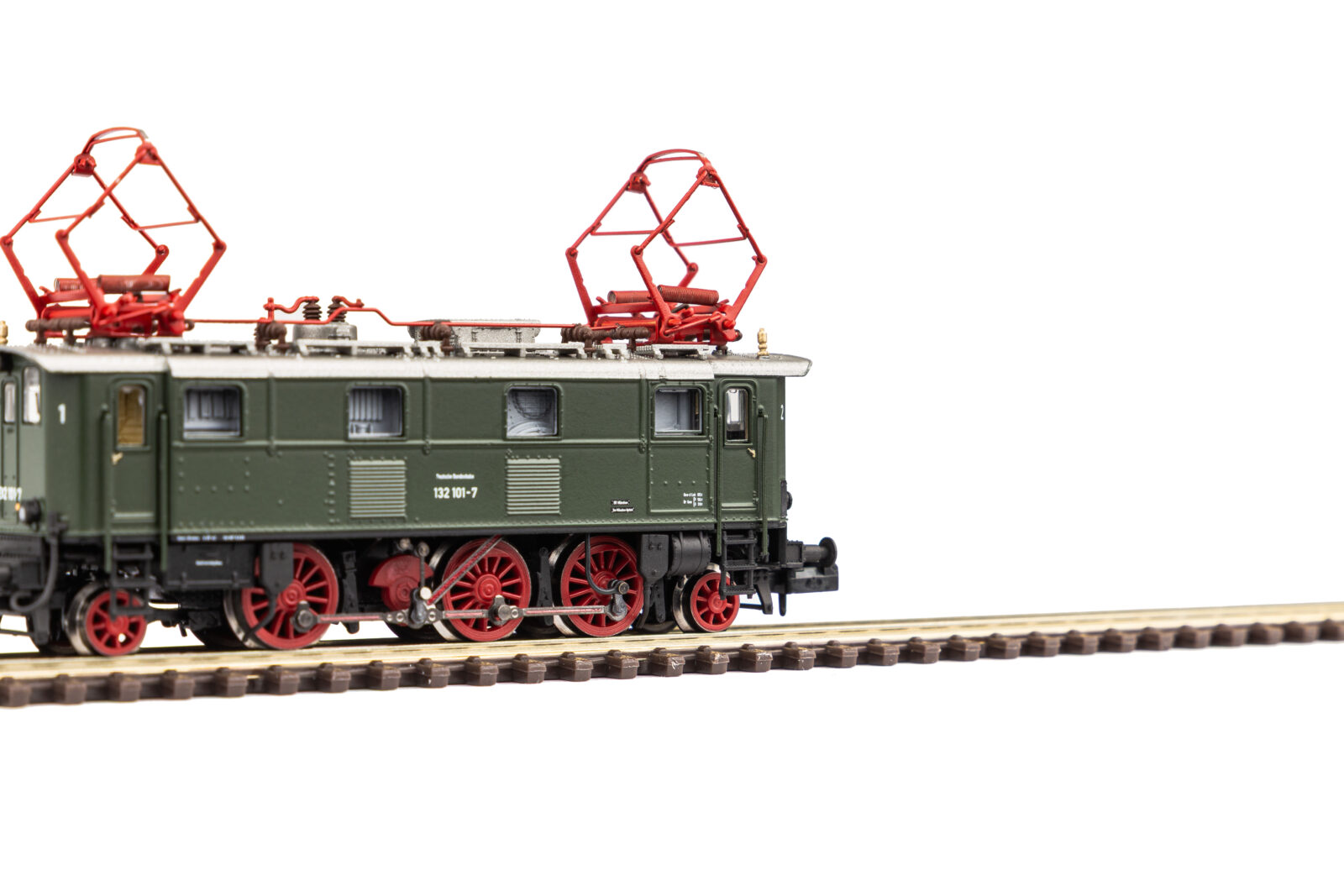 Locomotiva Elettrica BR 132 DB Epoca IV Scala N DS Modellismo Locomotiva Elettrica BR 132 DB Epoca scala N