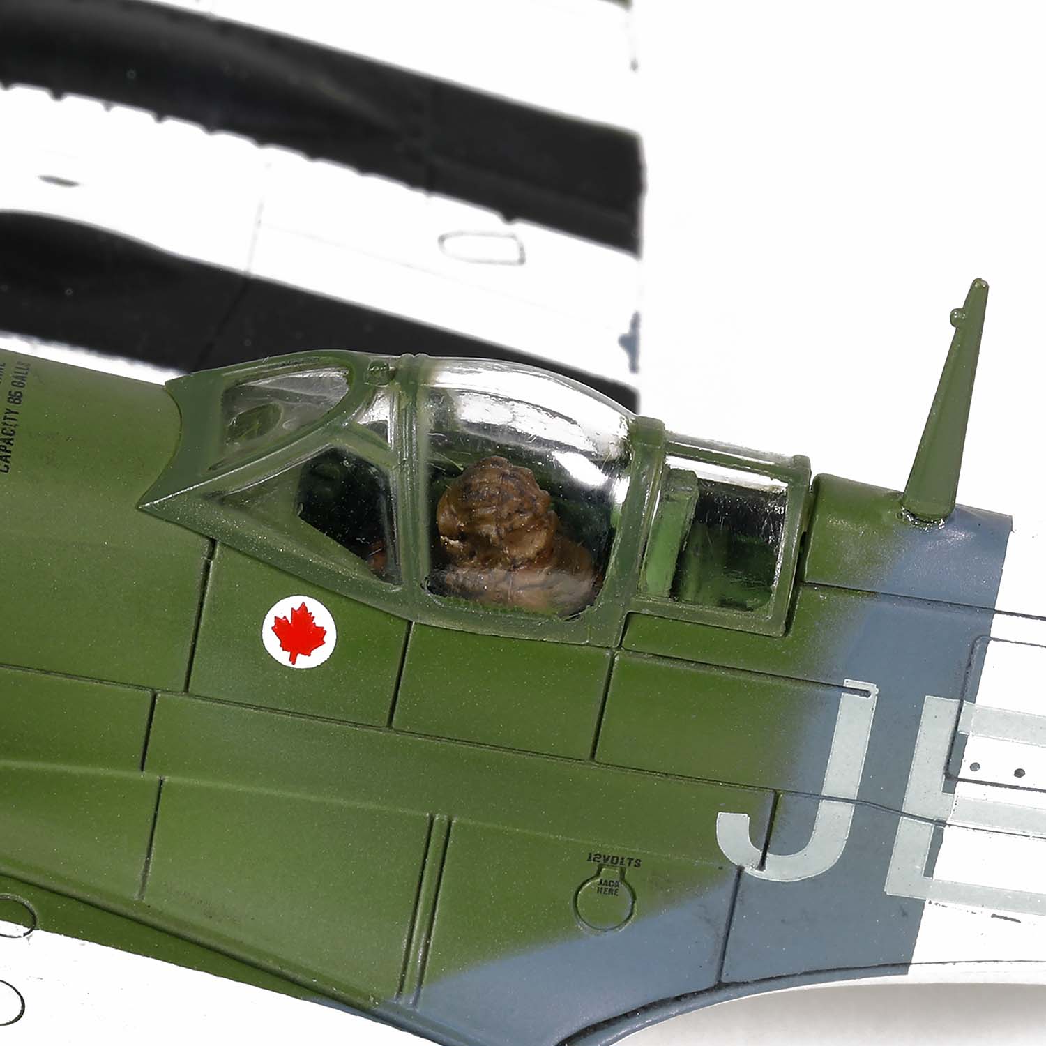 Supermarine Spitfire Mk.IX Britannico DS Modellismo Supermarine Spitfire Mk.IX scala 1:72