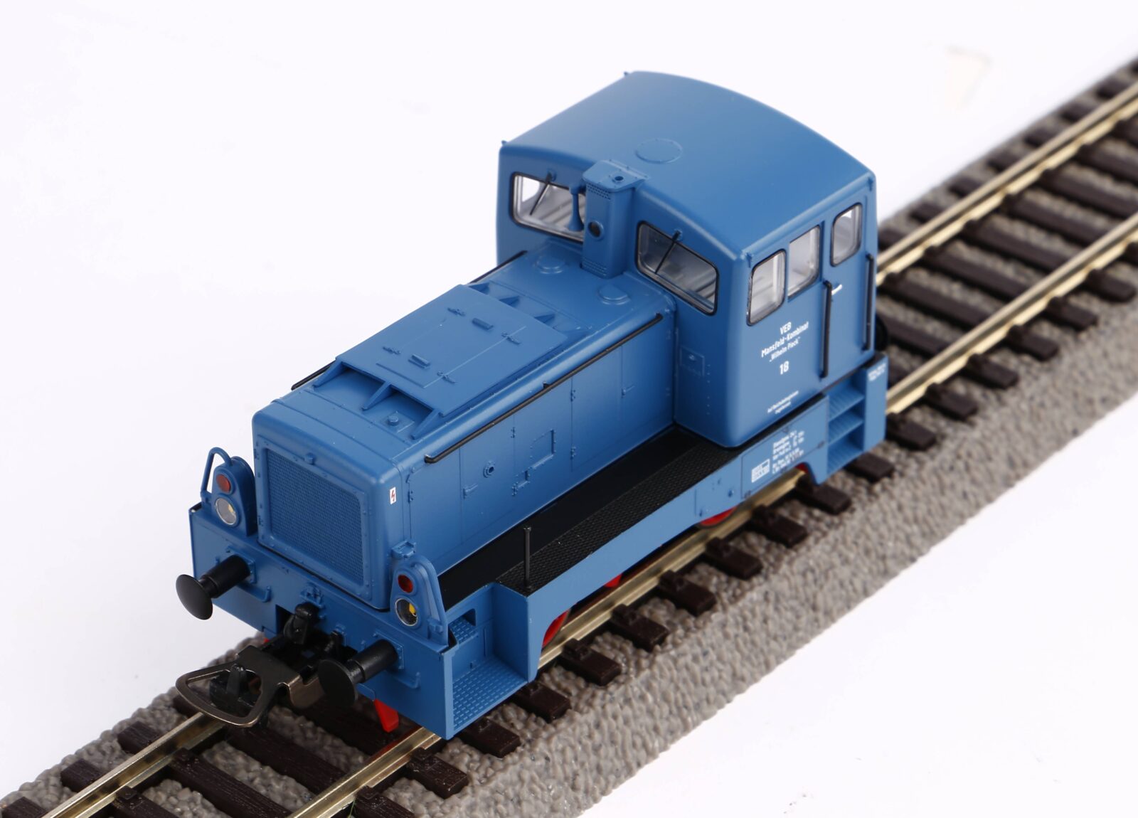 Locomotiva Diesel BR V 23 "Mansfeld Kombinat" Epoca IV Scala H0 DS Modellismo Locomotiva Diesel BR V 23 "Mansfeld scala H0