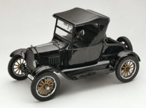 1925 Ford Model T Runabout scala 1:24