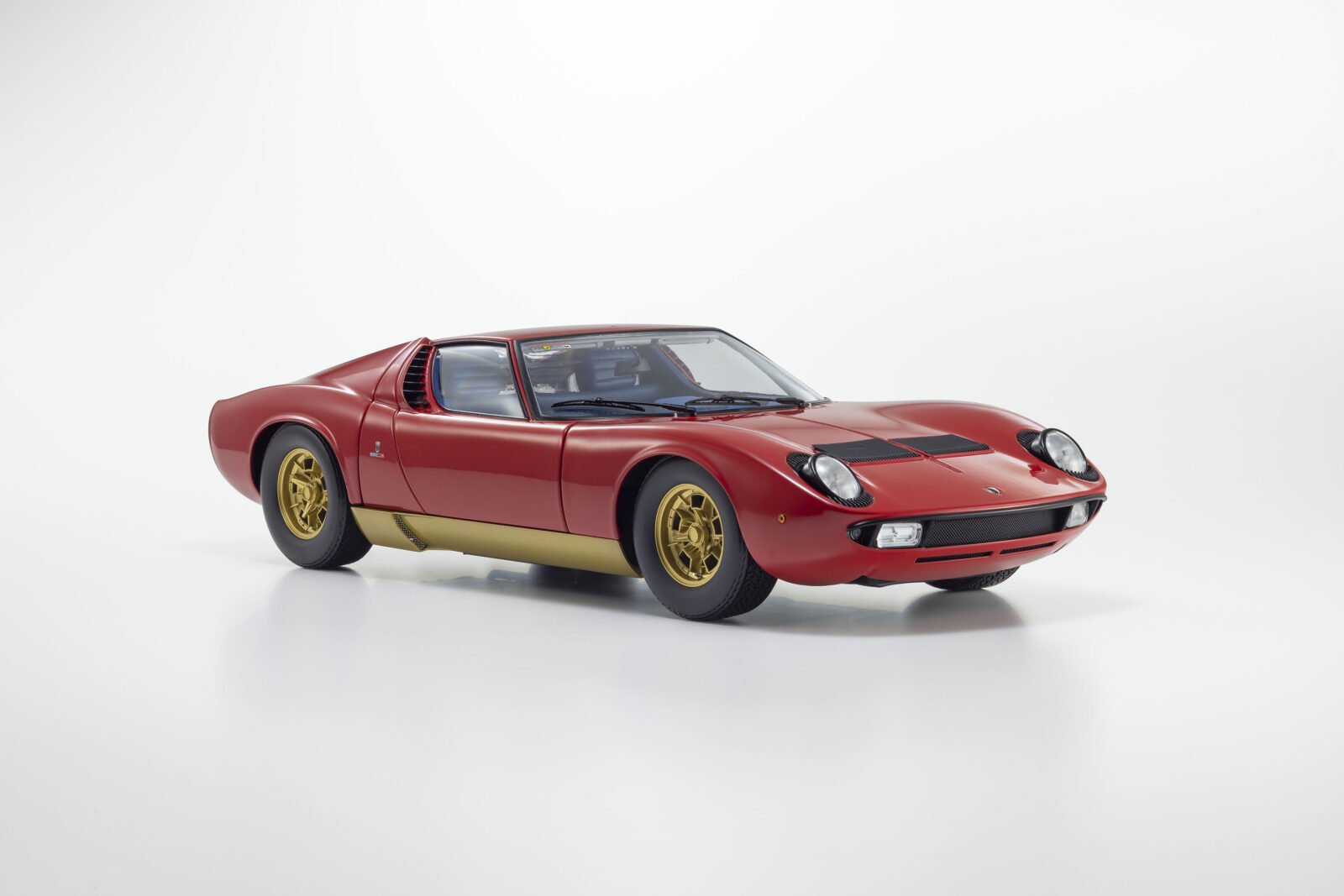 Lamborghini Miura P400 DS Modellismo Lamborghini Miura P400 scala 1:12 Kyosho