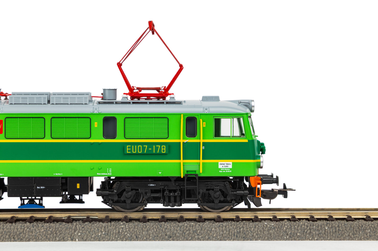 Locomotiva Elettrica EU07 PKP Epoca V Scala H0 DS Modellismo Locomotiva Elettrica EU07 PKP Epoca scala H0 - vista 3