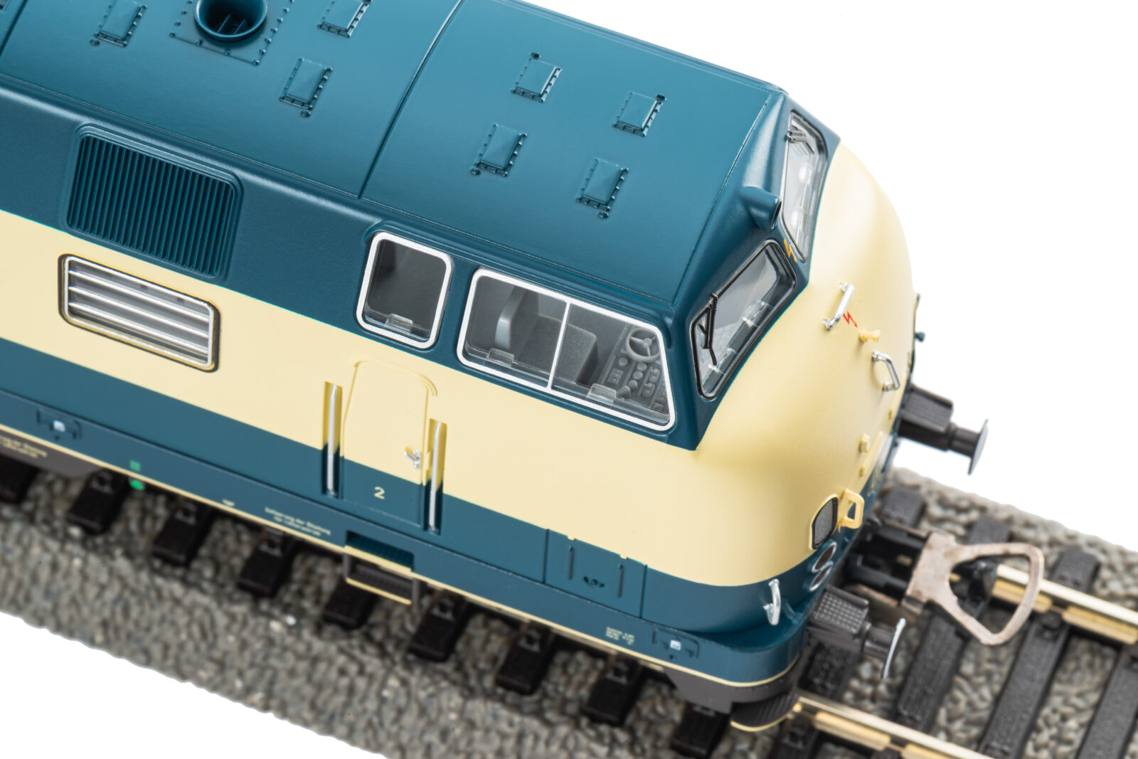 Locomotiva Diesel BR 221 DB Epoca IV Scala H0 DS Modellismo Locomotiva Diesel BR 221 DB Epoca scala H0