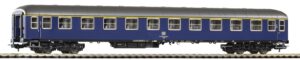 Carrozza 1° classe Aüm202 DB Epoca scala H0