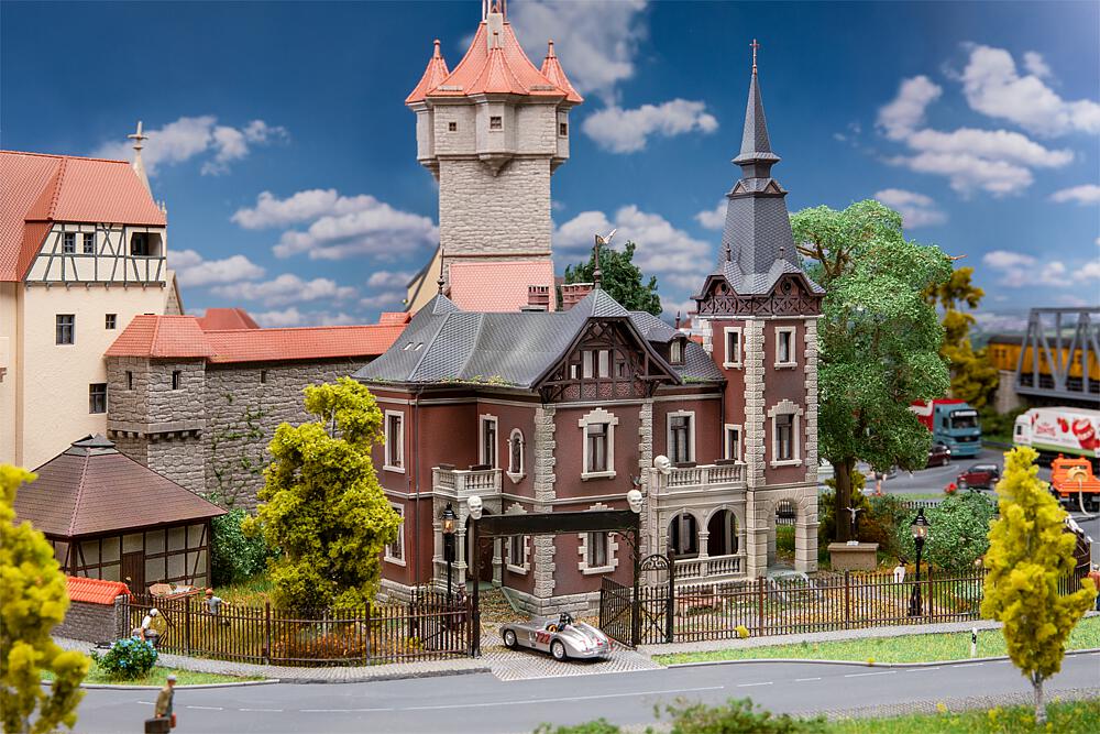 Villa di città Scala H0 DS Modellismo Villa di città scala H0 Faller