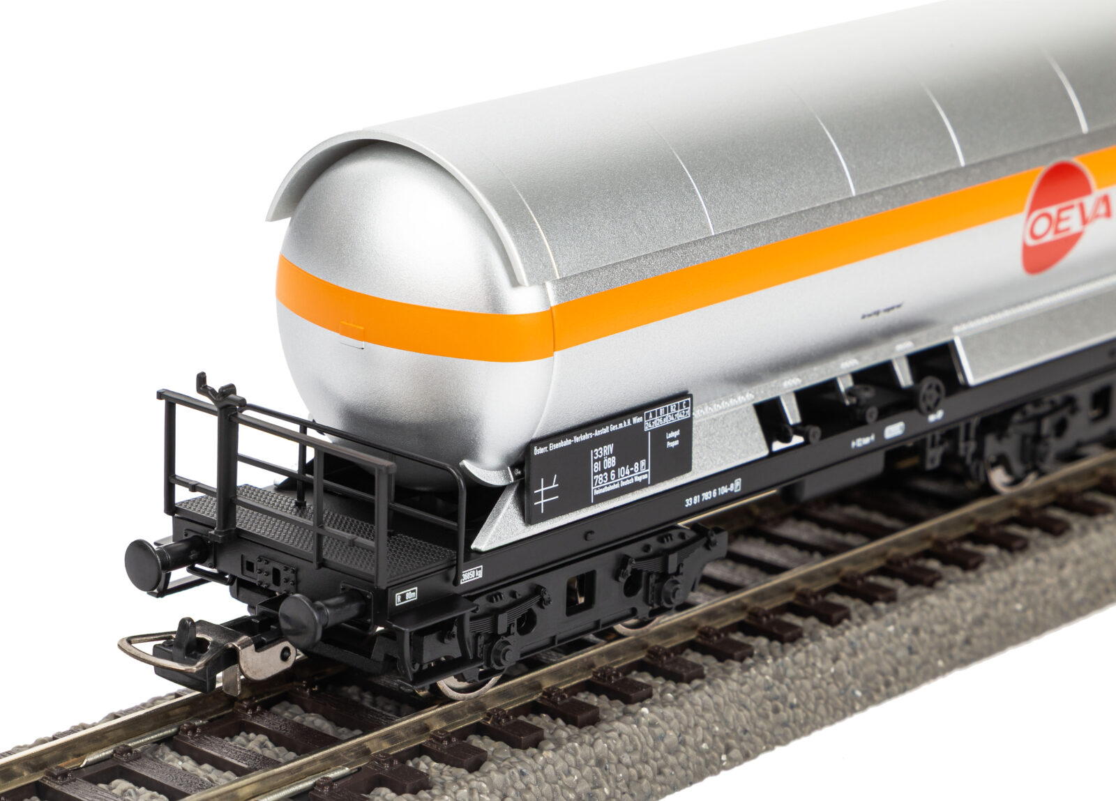 Carro Cisterna "OEVA" ÖBB Epoca III Scala H0 DS Modellismo Carro Cisterna "OEVA" ÖBB Epoca III scala H0