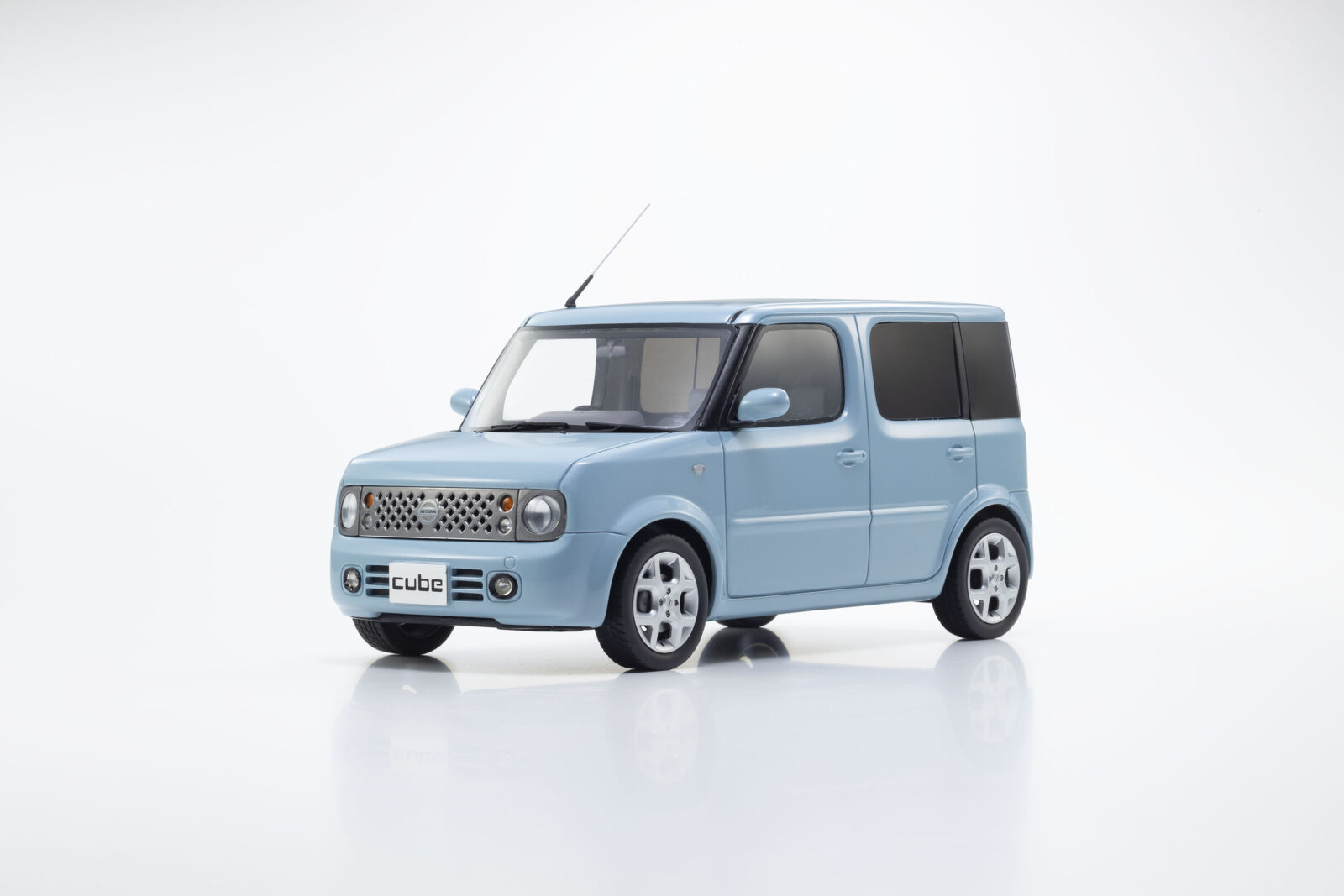 Nissan Cube DS Modellismo Nissan Cube scala 1:18 Samurai