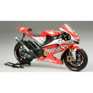 1/12 Yamaha YZR-M1 04 No.7/No.33