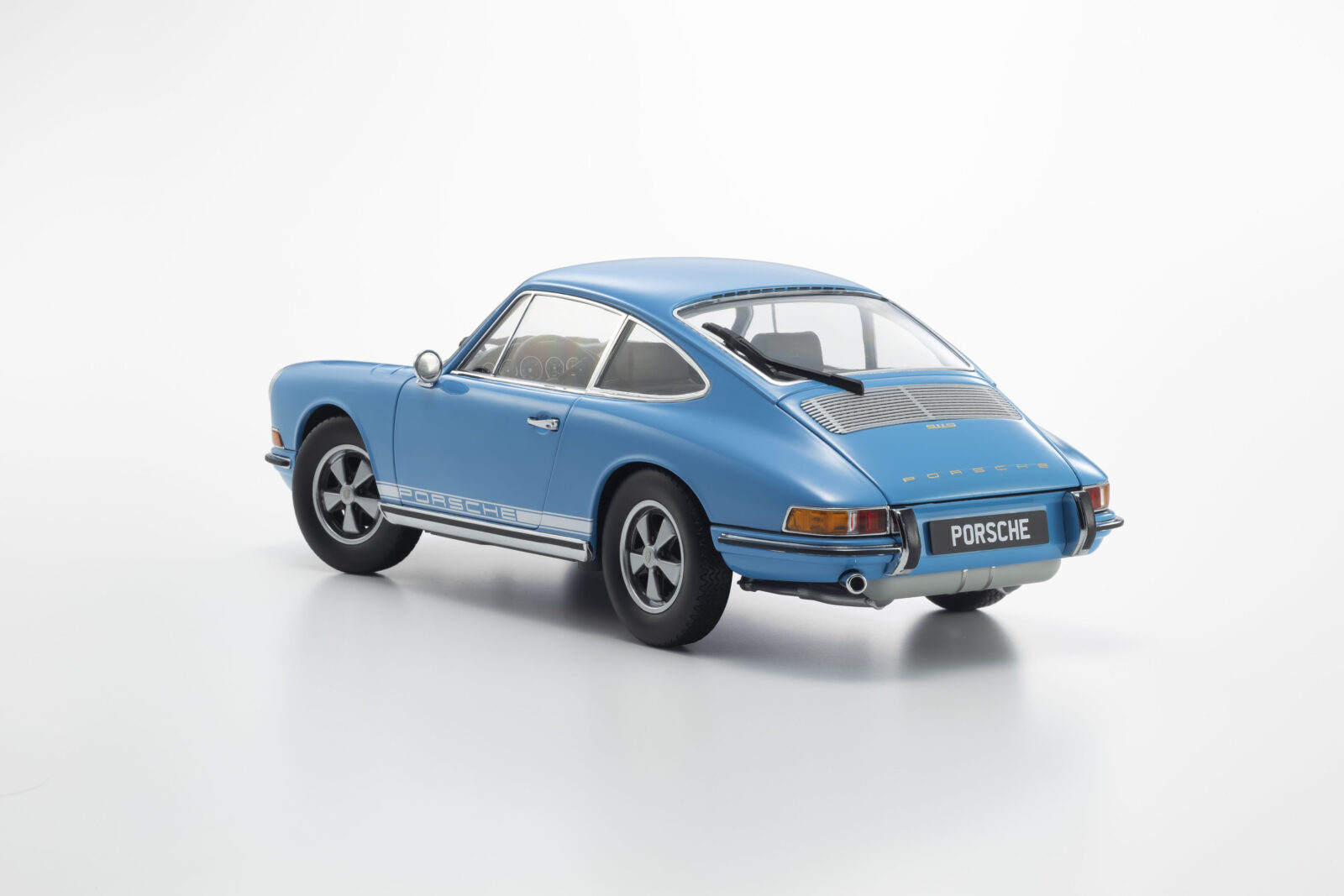 Porsche 911S DS Modellismo Porsche 911S scala 1:18 Kyosho - vista 6